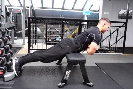 腰部力量训练方法详解 这几个动作见效最快